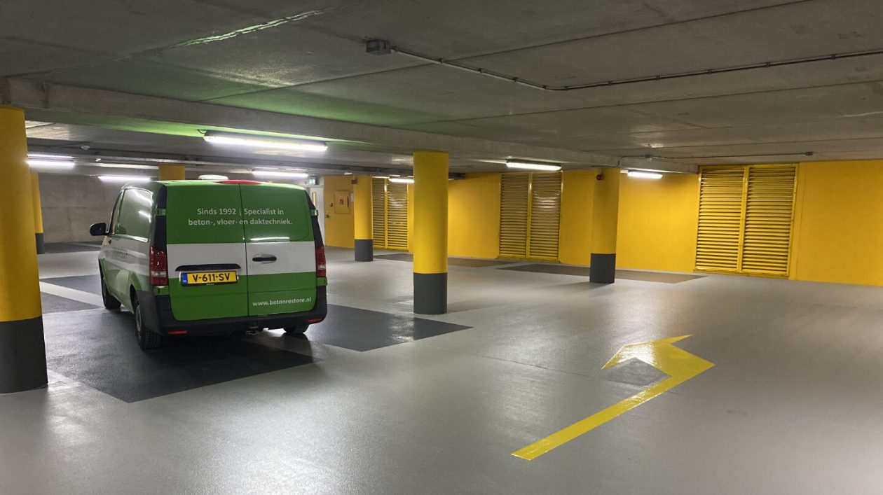 Parkeergarage OLVG muur